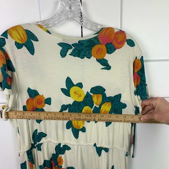 ModCloth LARGE lemon Fruit Print Tee Short Sleeve Tie Shoulder - Picture 8 of 8